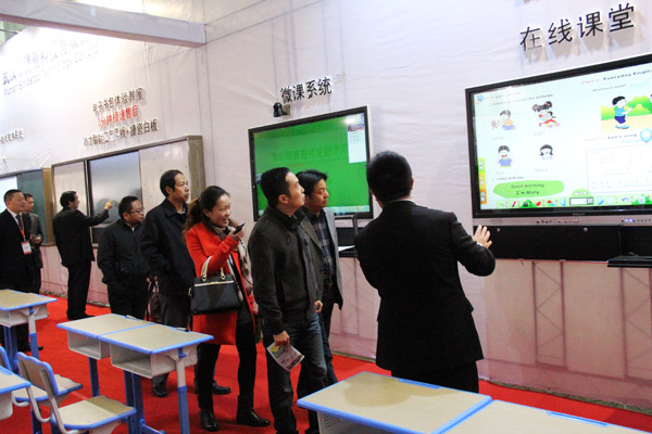 “集大成者”-騰亞科技，南寧教育裝備展